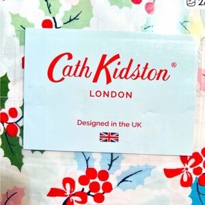 Cath Kidston “Christmas Holly” Multi Full Size Sheet Set